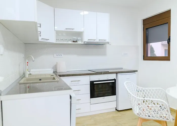 Apartman Dina *